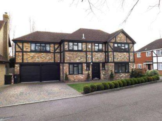 5 Bedroom Detached